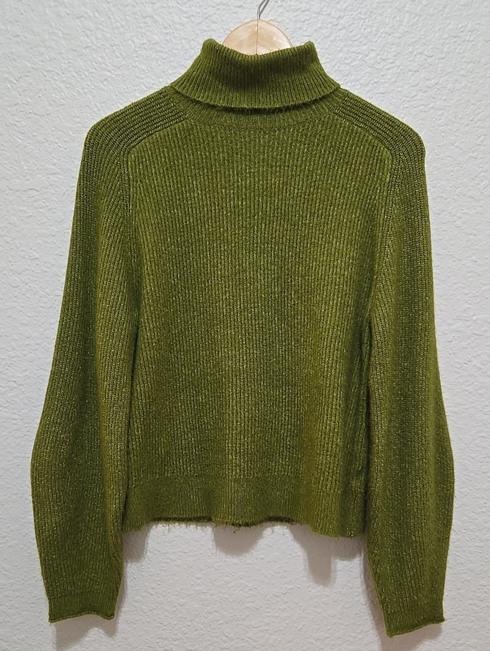 Scoop Olive Green OVERSIZED Turtleneck Rib Knit Soft Cozy Light weight Sweater